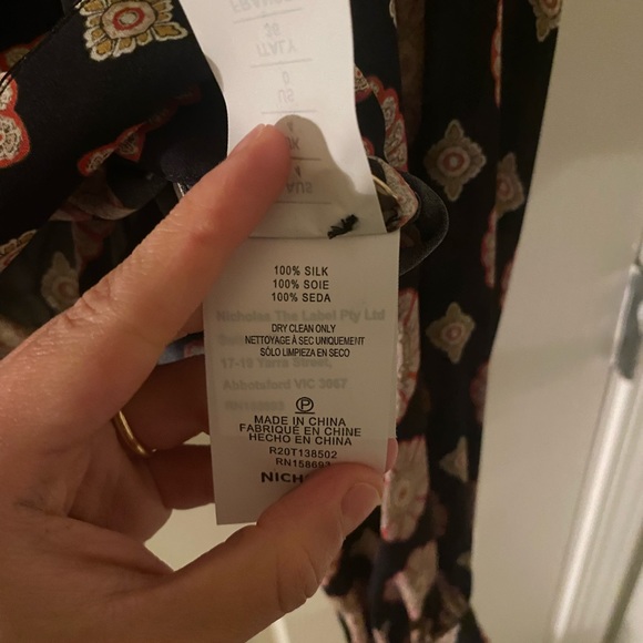 Nicholas Silk Top - Picture 5 of 6